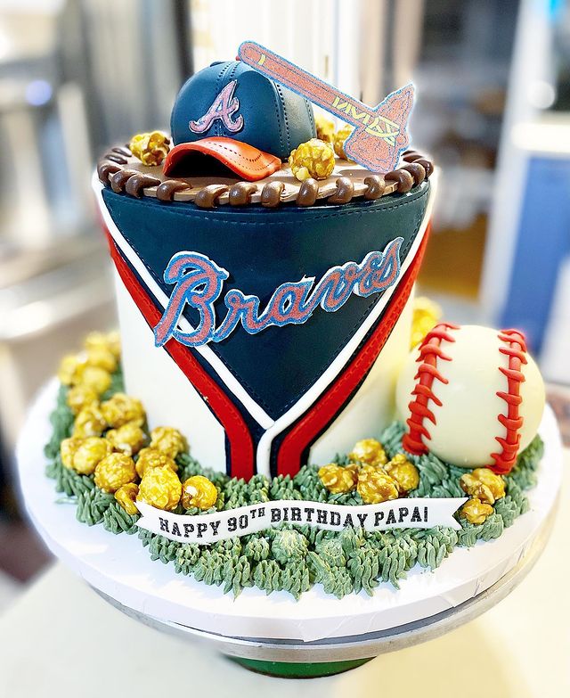 Edible Baseball Design Cake 