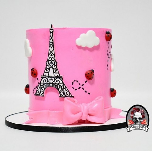 custom cake design 
