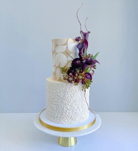 Custom wedding cake