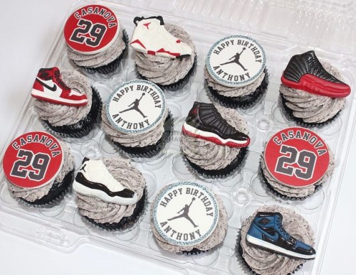 Edible Kicks Box Cupcakes